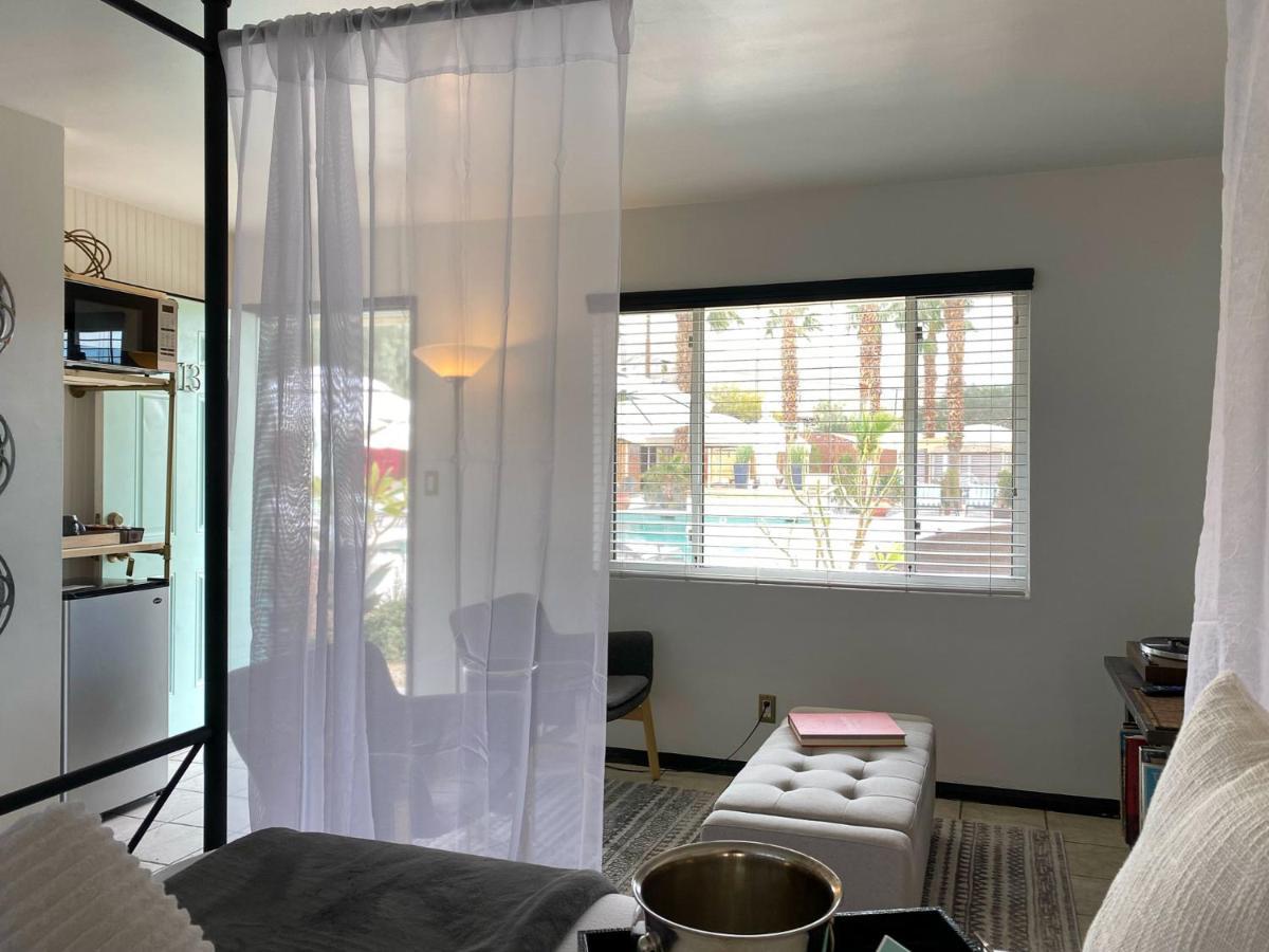 The O Spa + Resort, Adults Only Desert Hot Springs Esterno foto